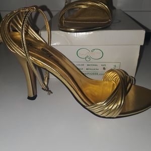 Golden Dress shoes